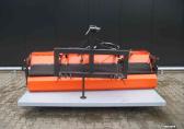 Hofstede Veegmachine  veeg borstel machine trekker tractor 60cm borstel