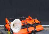 Hofstede Veegmachine  veeg borstel machine trekker tractor 60cm borstel